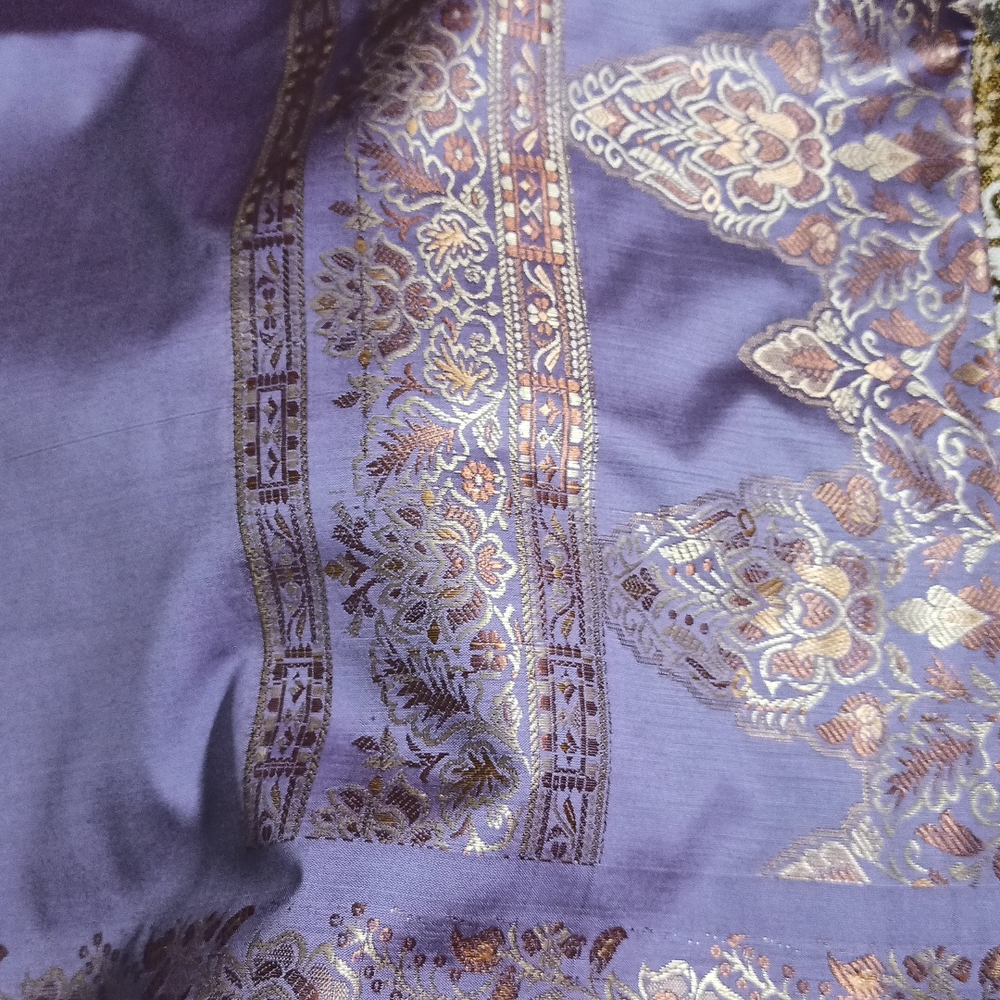 Silk Saree - Picture 7 of 17